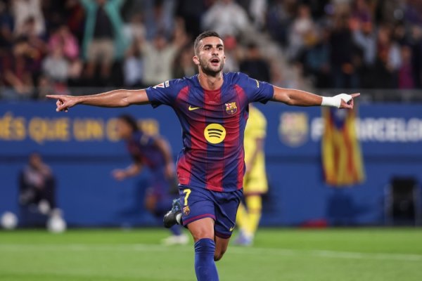 世体比较费兰在哈维和弗里克麾下的表现：转型五号位后得分  效率提升